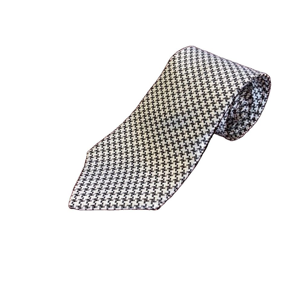Villa Bugatti Houndstooth Men’s Tie 100% Italian Silk Silver Black USA Made